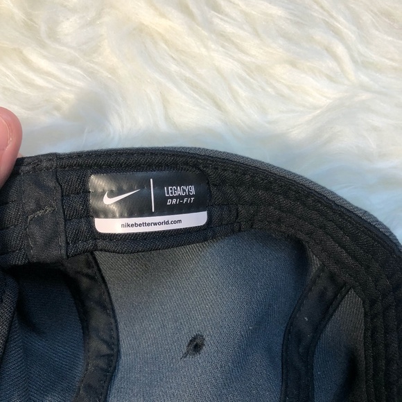 NIKE Legacy91 DriFIT Front Logo Adjustable cap hat - Picture 3 of 3